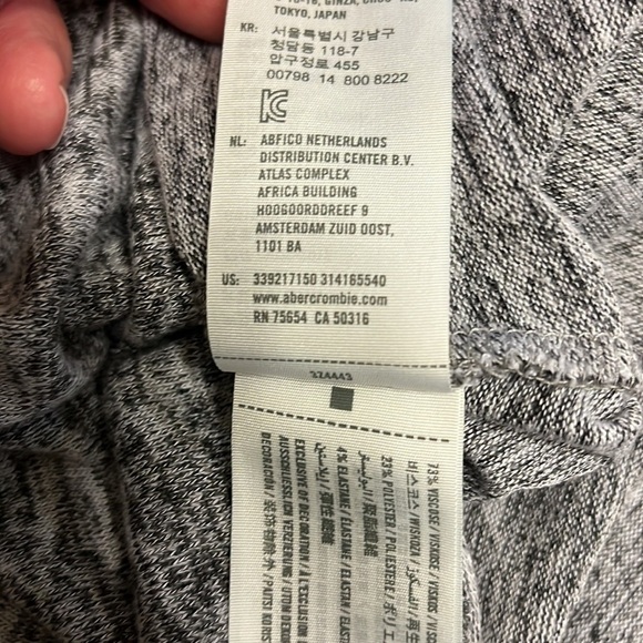 Hollister Heather Gray Swing Top Dolman Sleeves size L - Picture 10 of 11